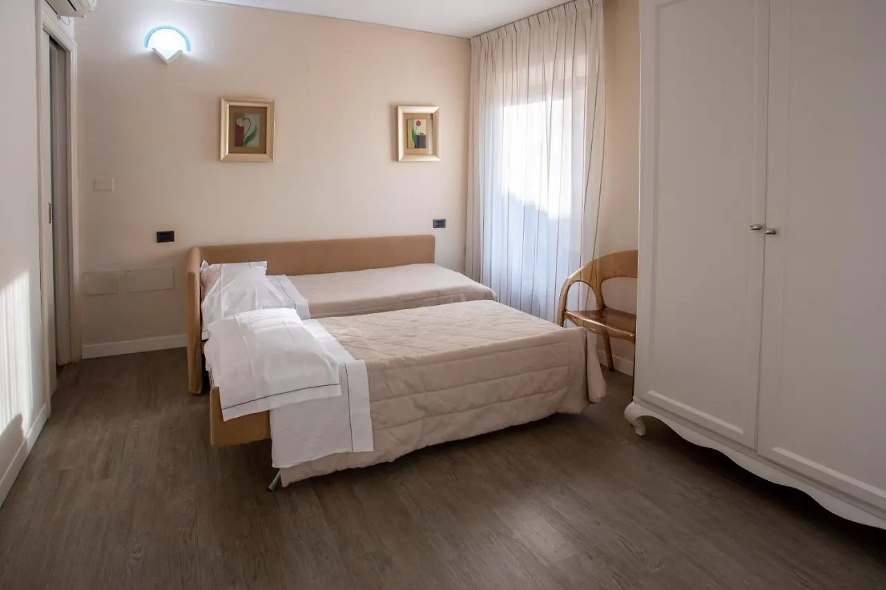 Hotel Degli Oleandri Sirmione
