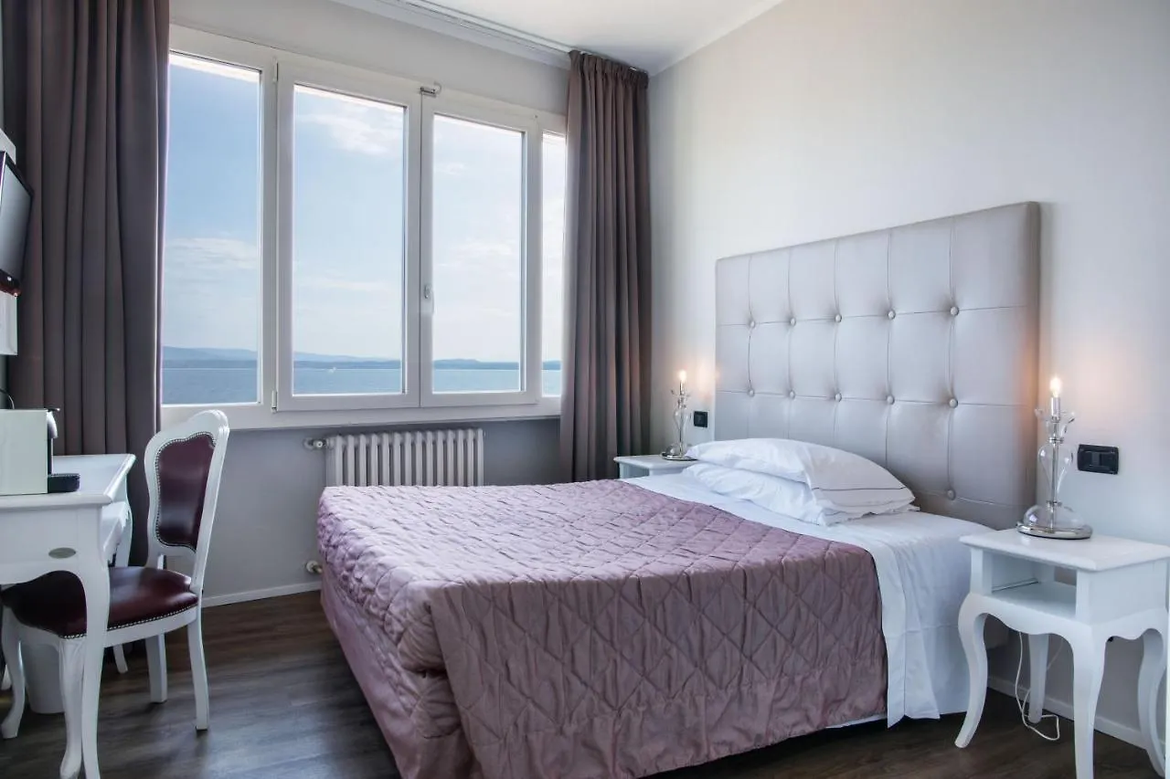 Hotel Degli Oleandri Sirmione