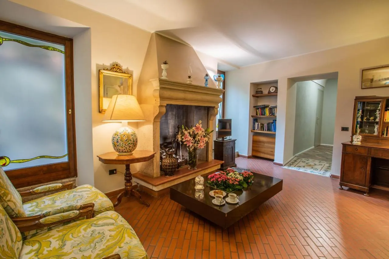Hotel Degli Oleandri Sirmione 3*,