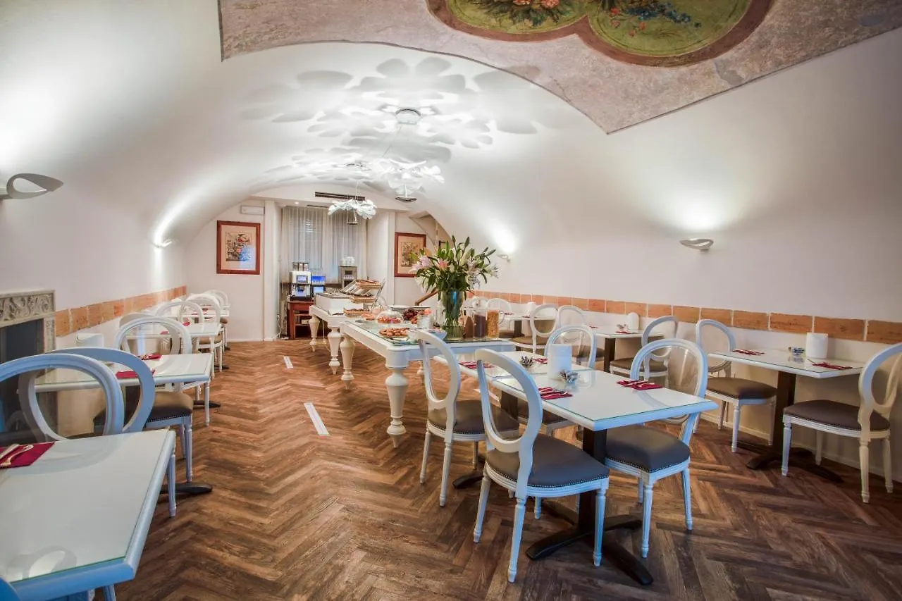 Hotel Degli Oleandri Sirmione