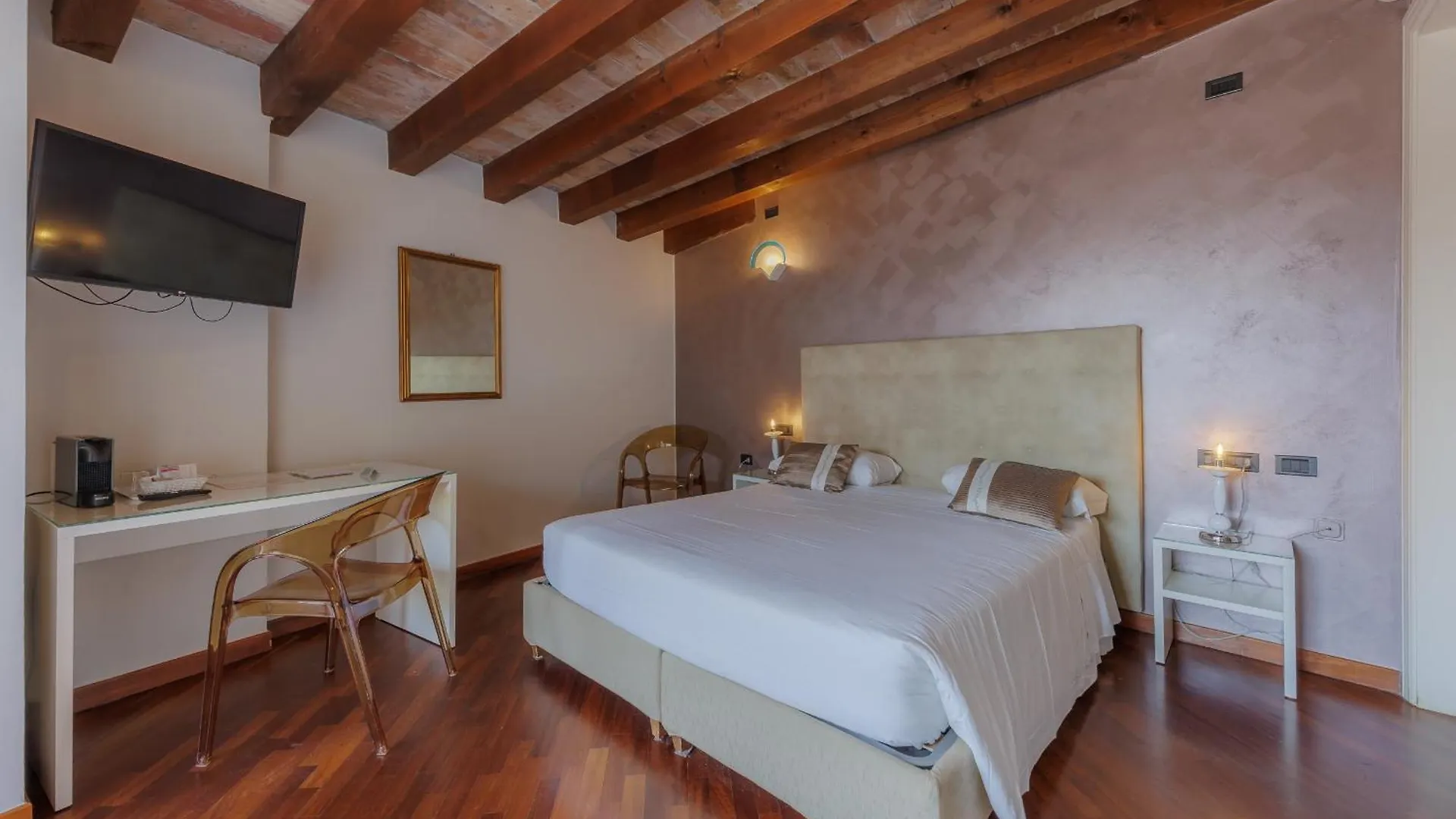 Hotel Degli Oleandri Sirmione Italien