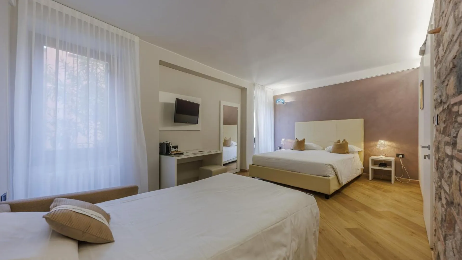 Hotel Degli Oleandri Sirmione