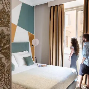 https://galatea.it-romehotels.com